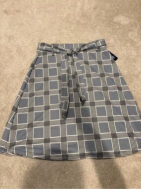 Tie-Waist Midi Skirt in Blue and White Plaid